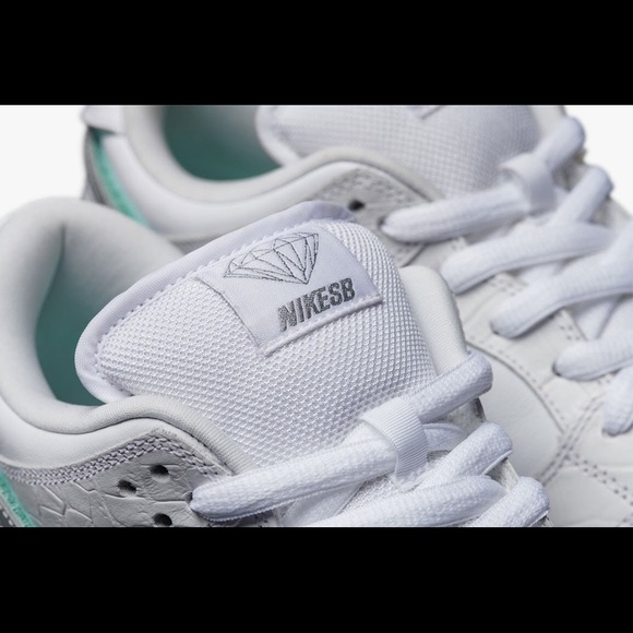 Nike SB Dunk Low Diamond Supply Co White Diamond - Picture 6 of 8